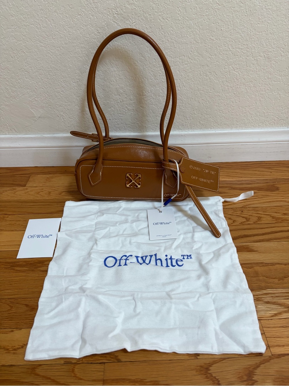 Off-White Caramel Leather Shoulder Bag with Top Handles and dust bag - Picture 2 of 5